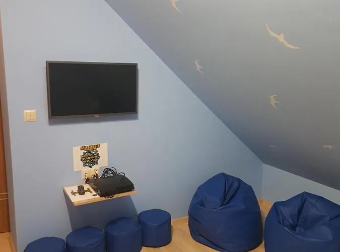 U Karoli * 格丁尼亚